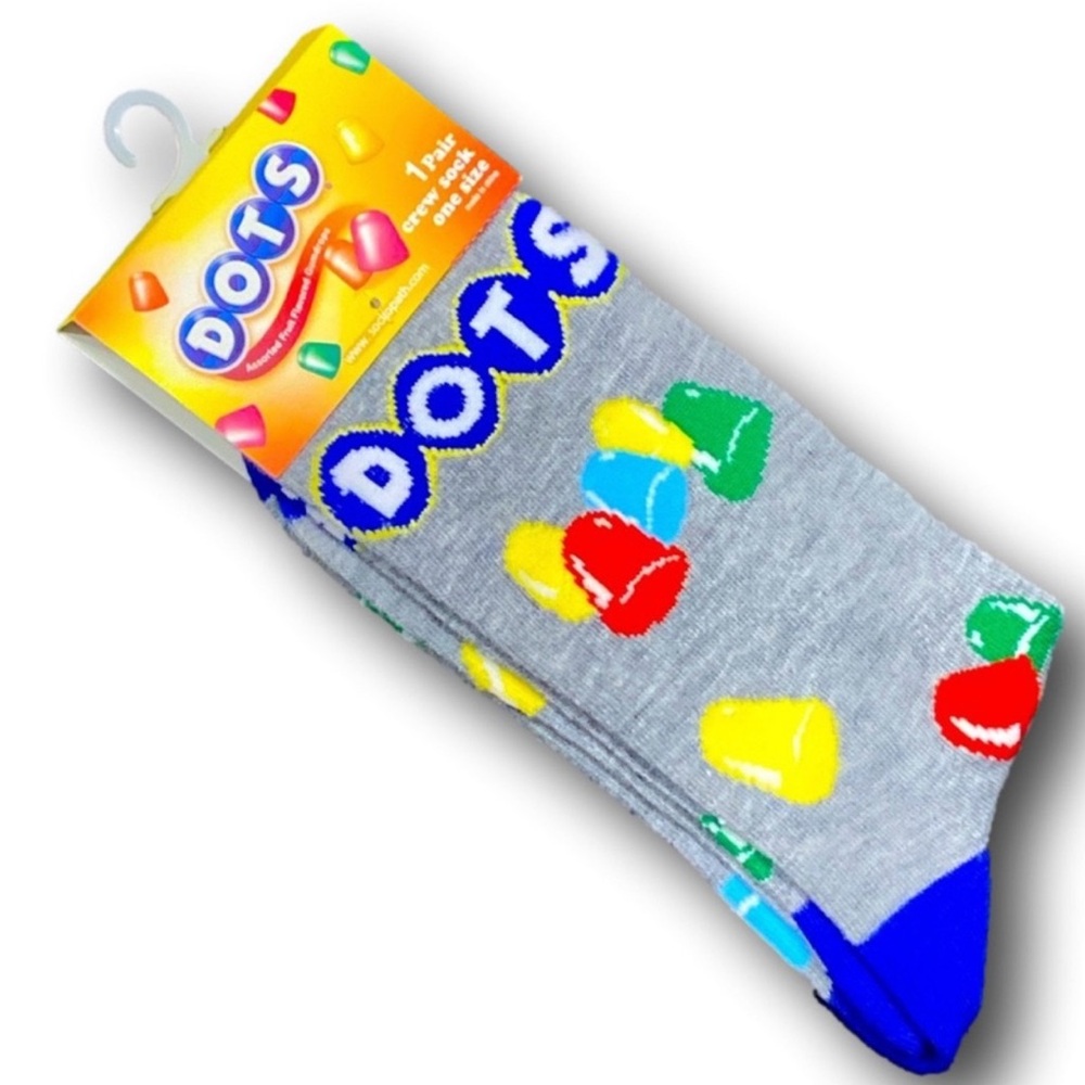 1 pair long crew men’s socks NWT